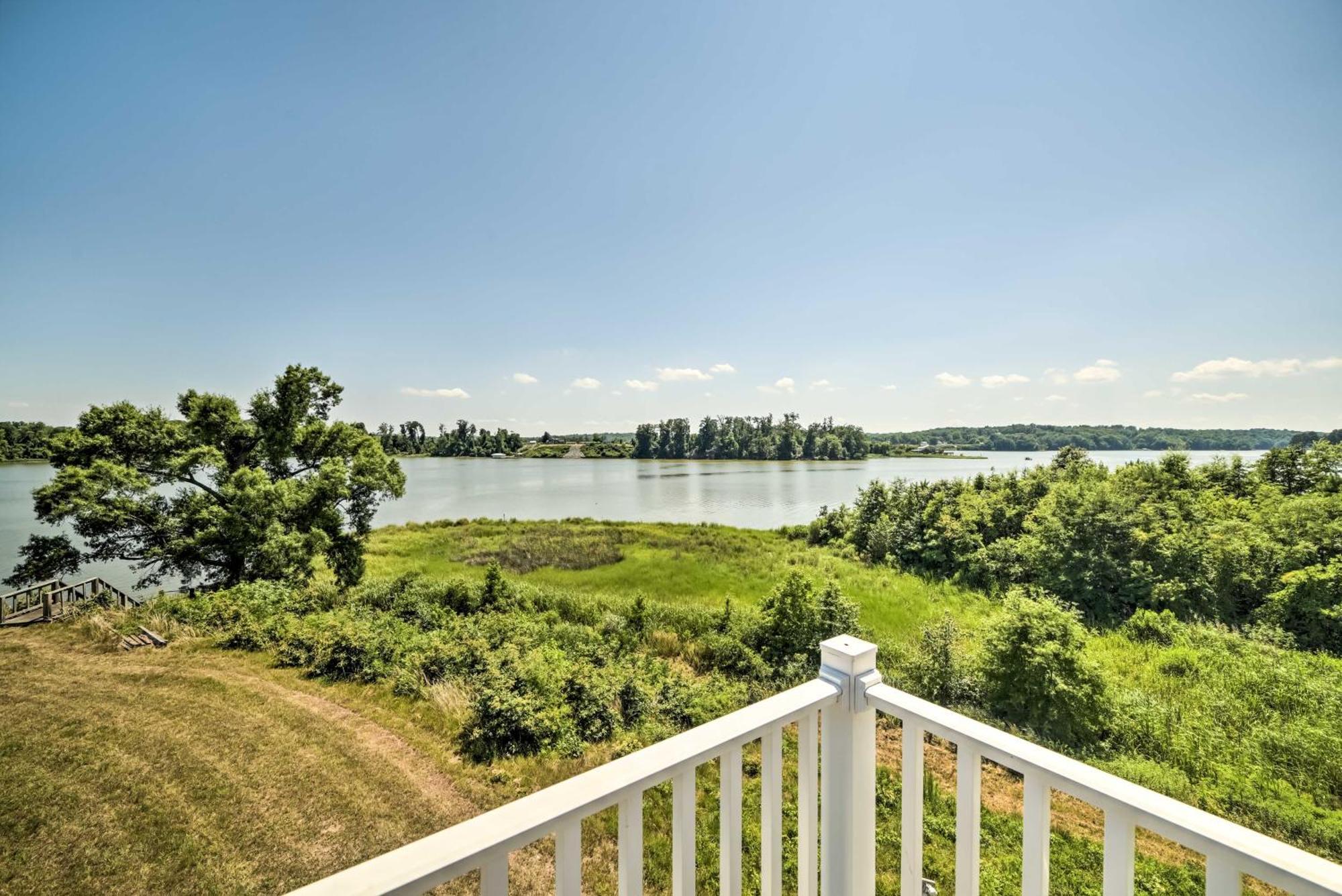 Waterfront Montross Home With Private Boat Slip! Экстерьер фото